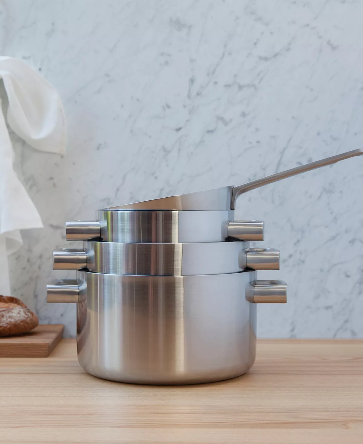 BergHOFF Ron 5-Ply 18/10 Stainless Steel 1.4 Qt. Conical Sauce Pan 5 BergHOFF Ron 5-Ply 18/10 Stainless Steel 1.4 Qt. Conical Sauce Pan - Image 3