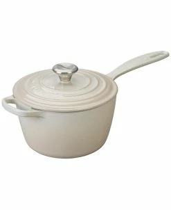 Le Creuset 2.25-Qt. Signature Saucepan