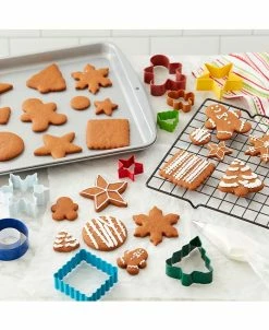 Wilton Happy Holidays 12-Pc. Cookie Baking Set